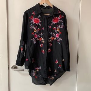 Zara Premium Woman embroidered black light tunic.